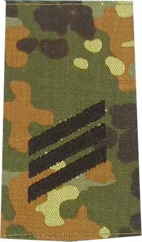 Rangschlaufen Hauptgefreiter flecktarn/schwarz mit Klett