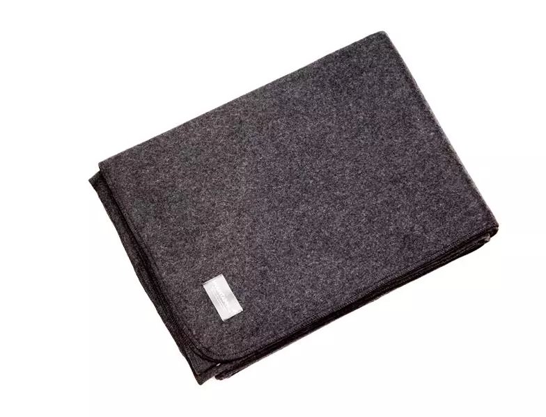 MOUNTAINHILL Wolldecke steelgrey - 150 x 225 3