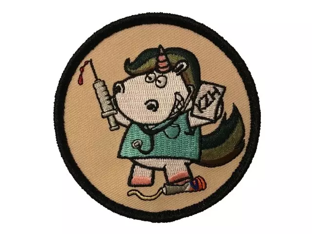 Sanitäter-Einhorn - Klett-Patch