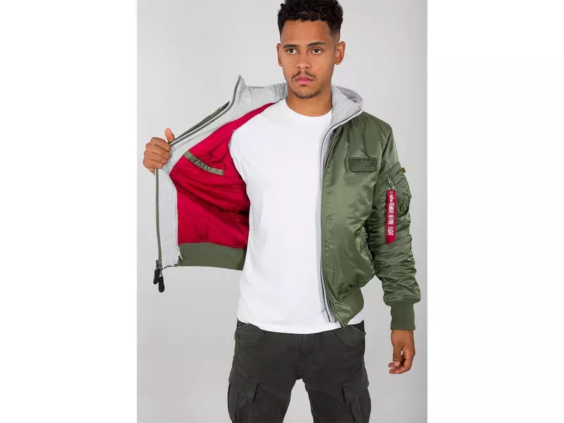 ALPHA Industries MA-1 D-Tec Bomberjacke, sage-green 5