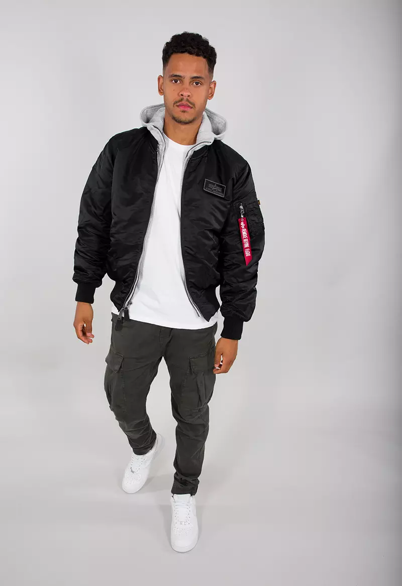 ALPHA Industries MA-1 D-Tec Bomberjacke schwarz 4