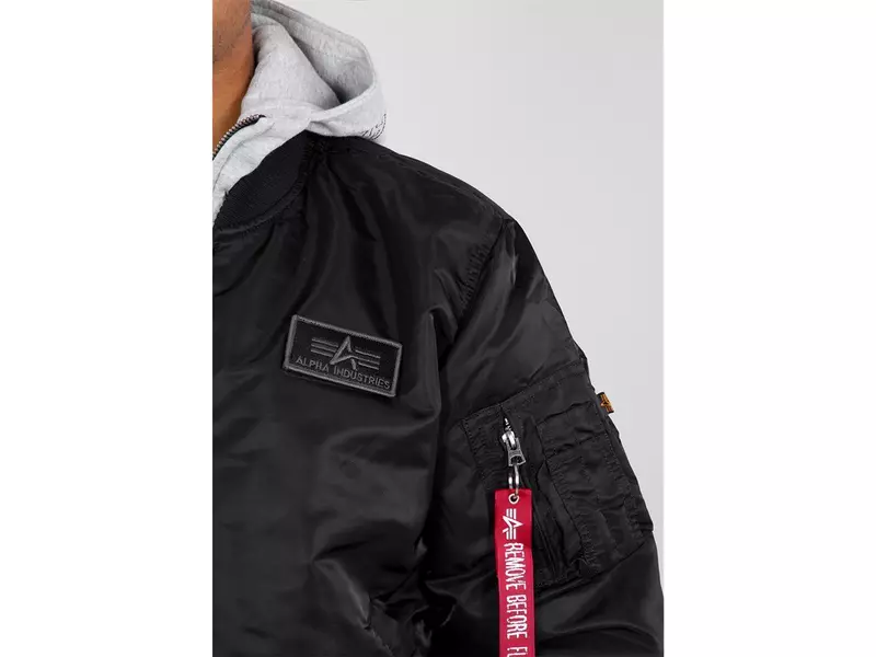 ALPHA Industries MA-1 D-Tec Bomberjacke schwarz 6